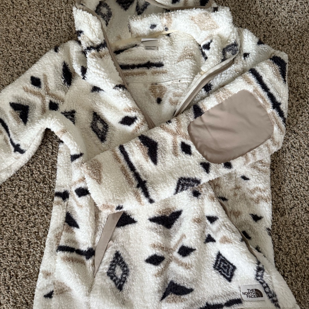 North Face Aztec Print Quarter Zip